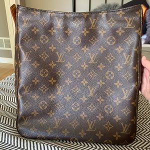 LOUIS VUITTON Monogram Looping GM